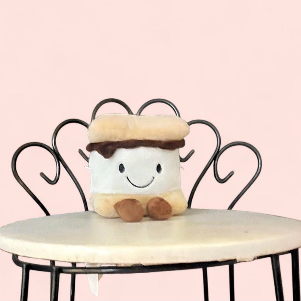S’more’s Plush 🍫